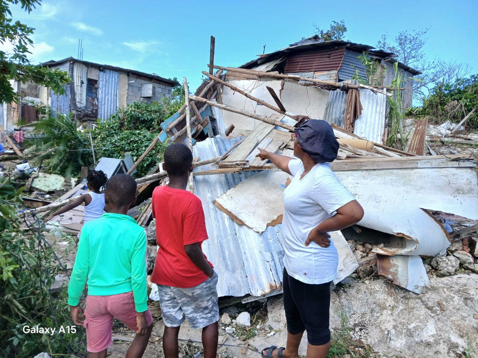 Help The Edwards Family (& their neighbors) rebuild directly campaign photo, 4 of 7