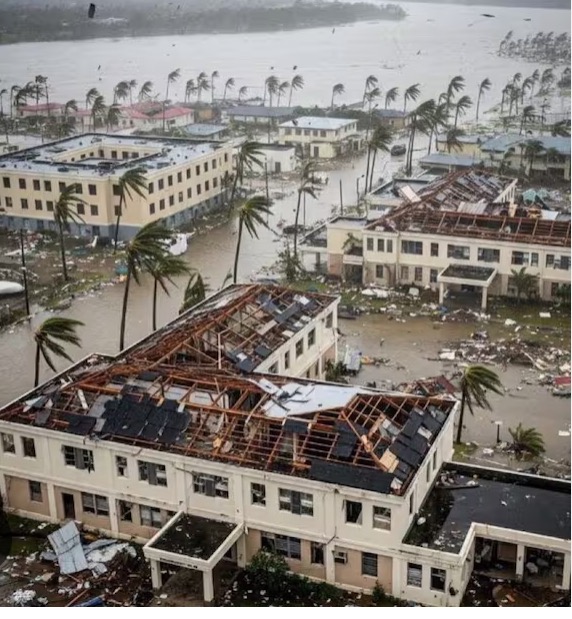 Foto van campagne Rebuild Hope for Hurricane Melissa Victims, 7 van 8