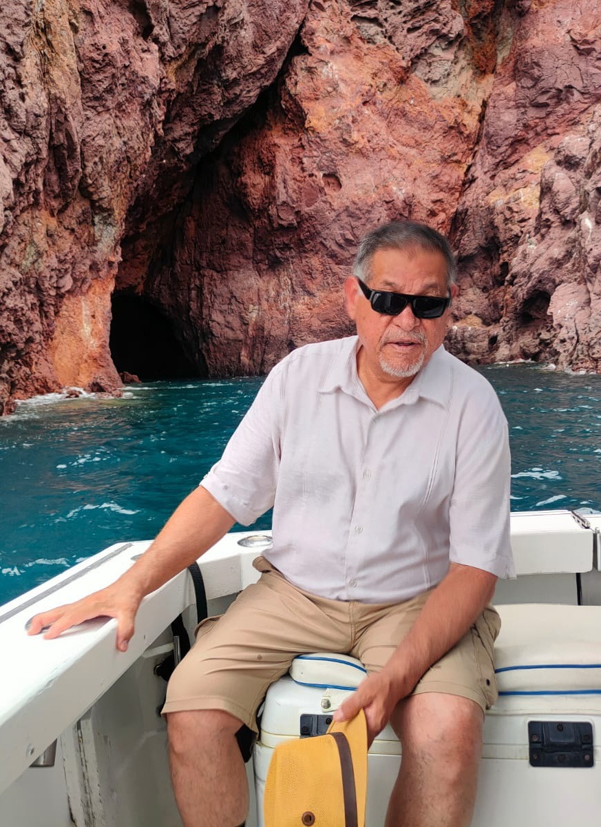 Apoya a Rigoberto Marquez, campaign photo, 4 of 5