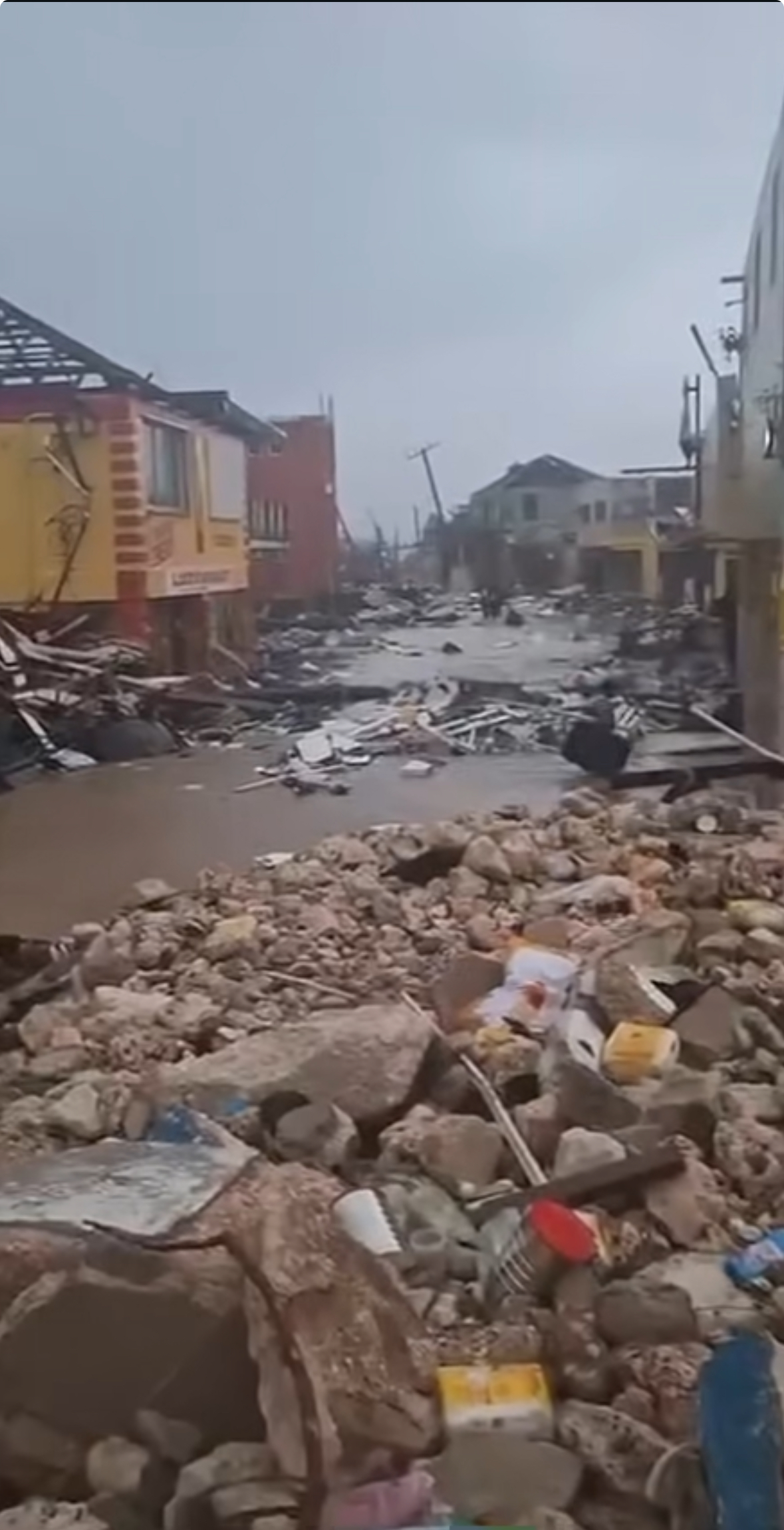 Support Jamaicans in need after Hurricane Melissa campaign photo, 5 of 8