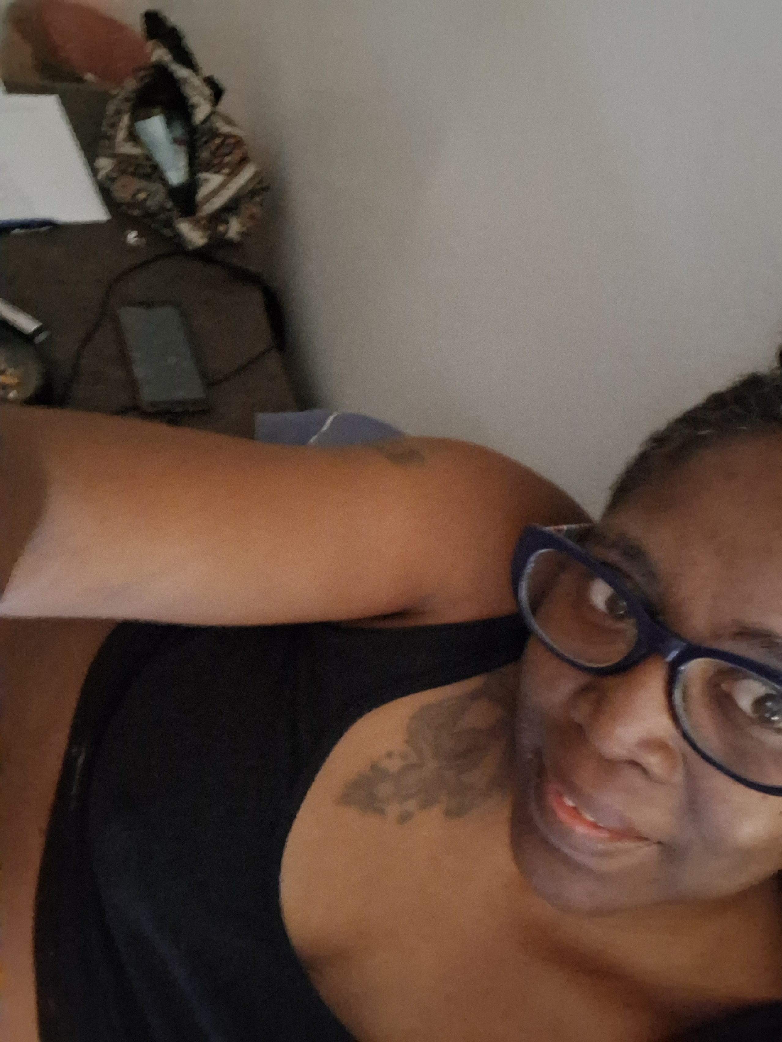 Help Lybia Pay Her Medical Bills- fighting cancer campaign photo, 5 of 8