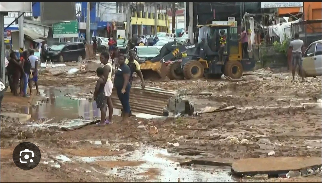 Helping Jamaicans after the  Catastrophic hurricane Melissa campaign photo, 4 of 8
