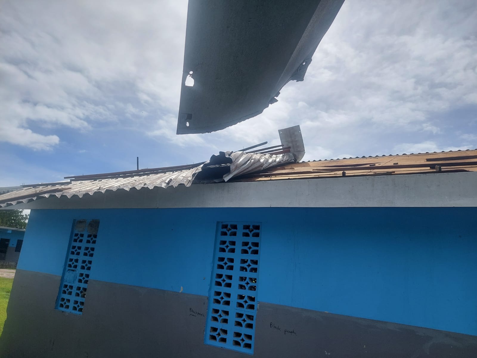 "Hurricane Melissa Devastates Jamaica: Donate to Aid Recover campaign photo, 4 of 8