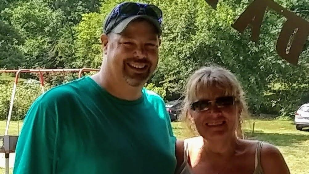 Help cover mounting general and funeral expenses photo