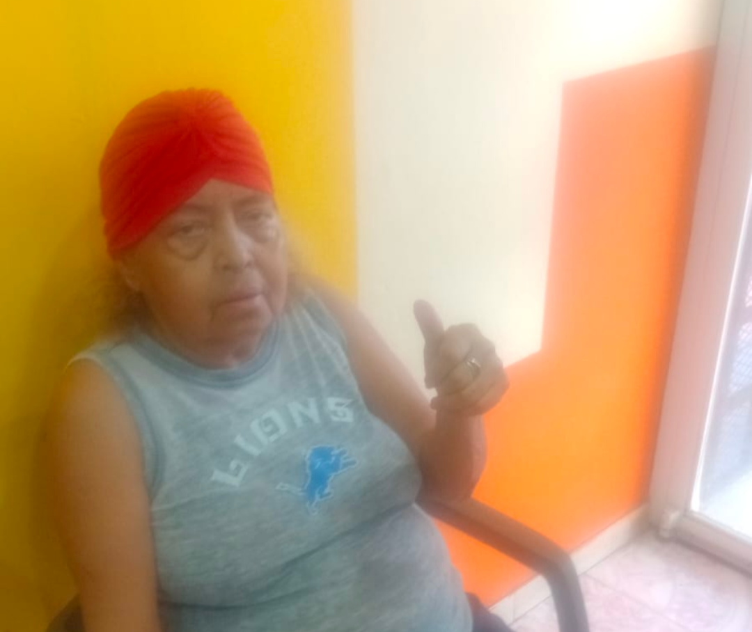 Urgent Help for Mom's Hospitalization in Panama campaign photo, 2 of 5