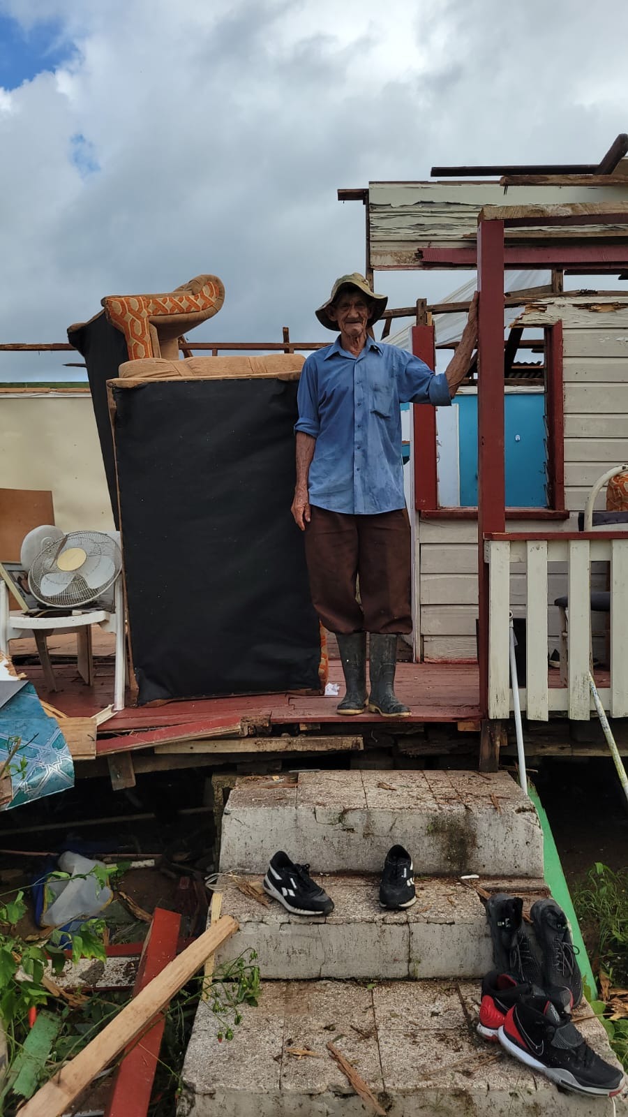 Help Fadachrisendz recover & rebuild after Hurricane campaign photo, 5 of 8