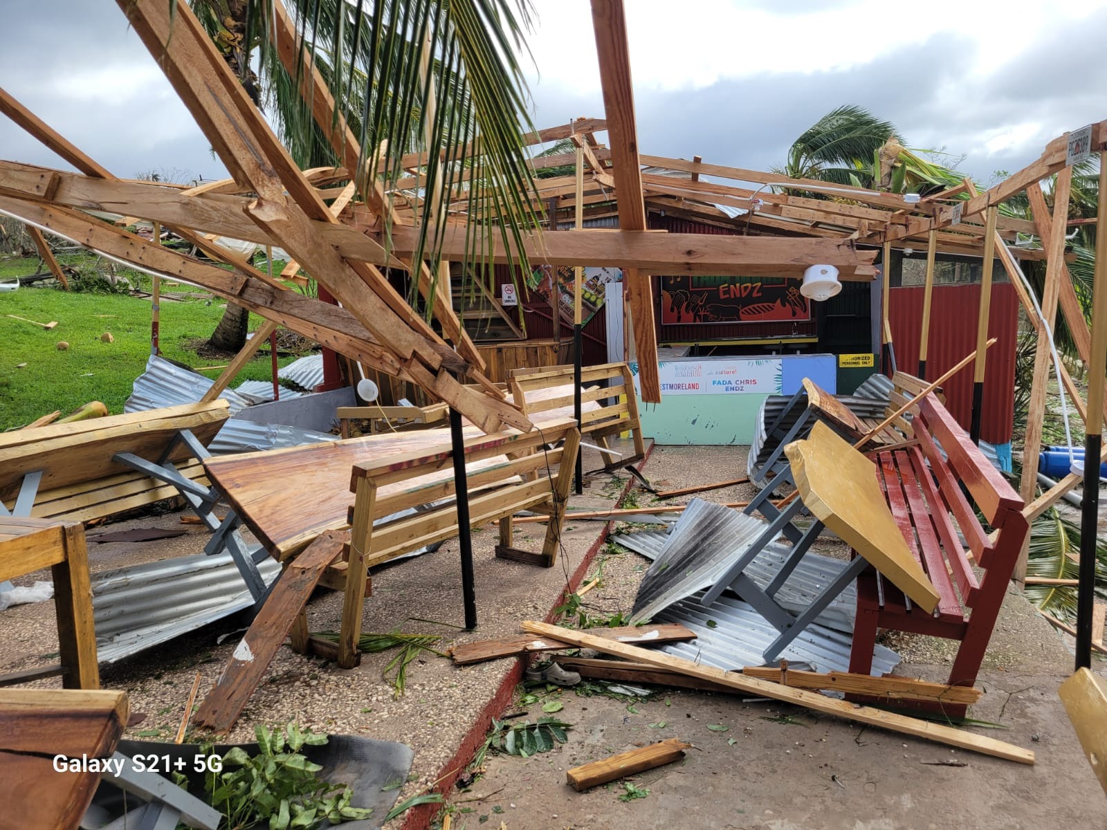 Help Fadachrisendz recover & rebuild after Hurricane campaign photo, 6 of 8