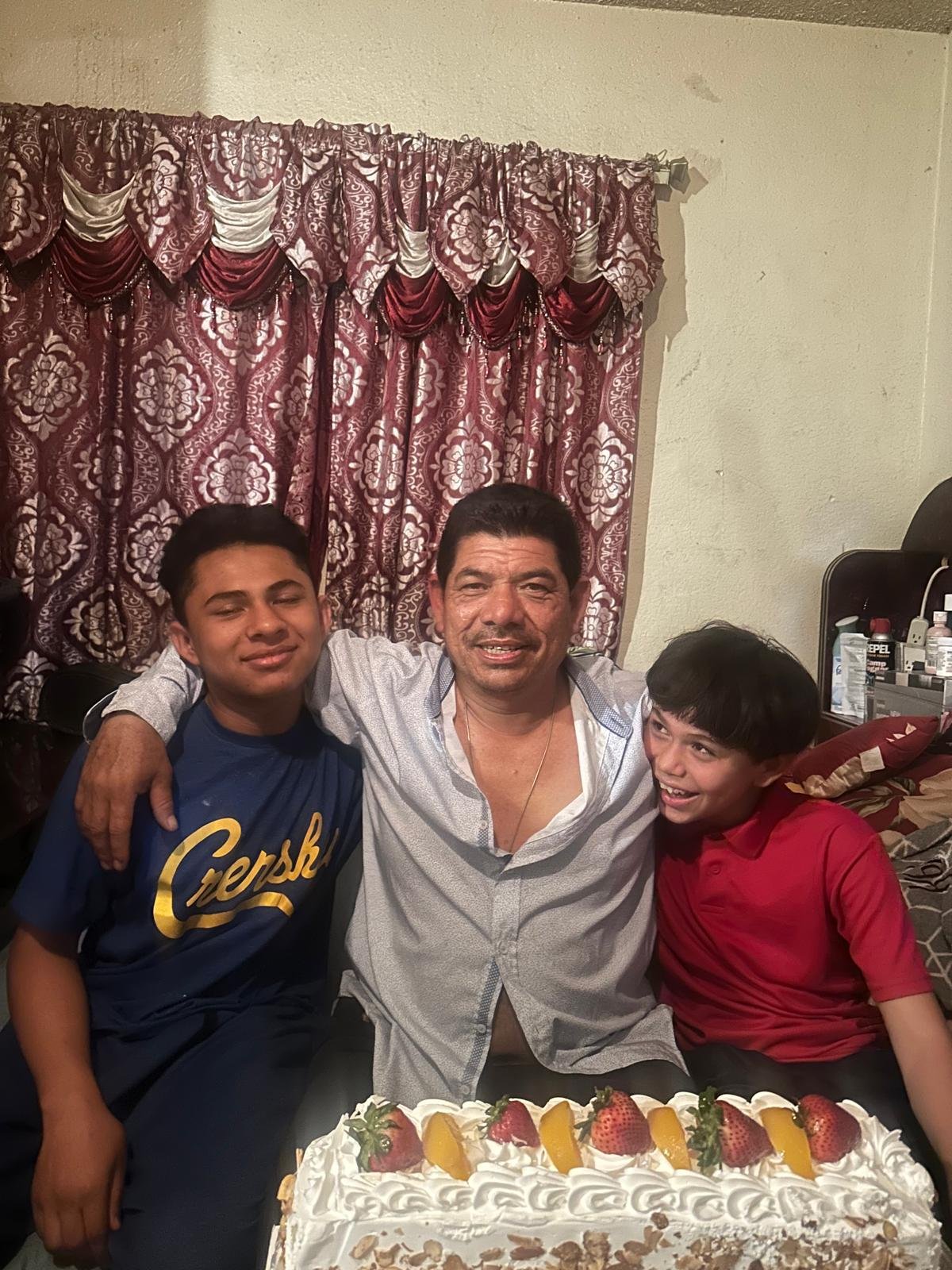 Support Rey and his Family campaign photo, 2 of 5