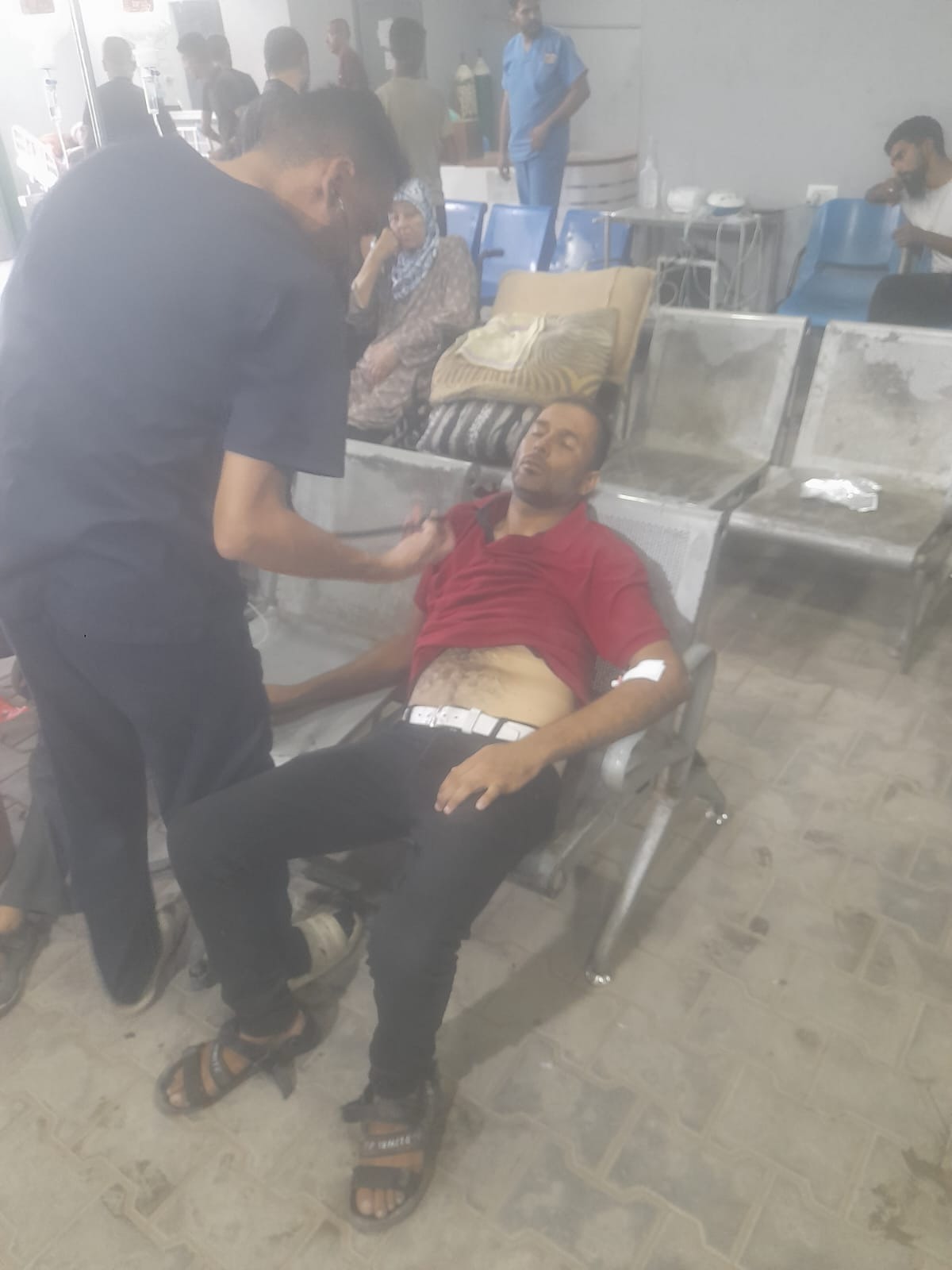 Help Rebuild Khalil Al-Mashharawi’s Life in Gaza campaign photo, 7 of 8