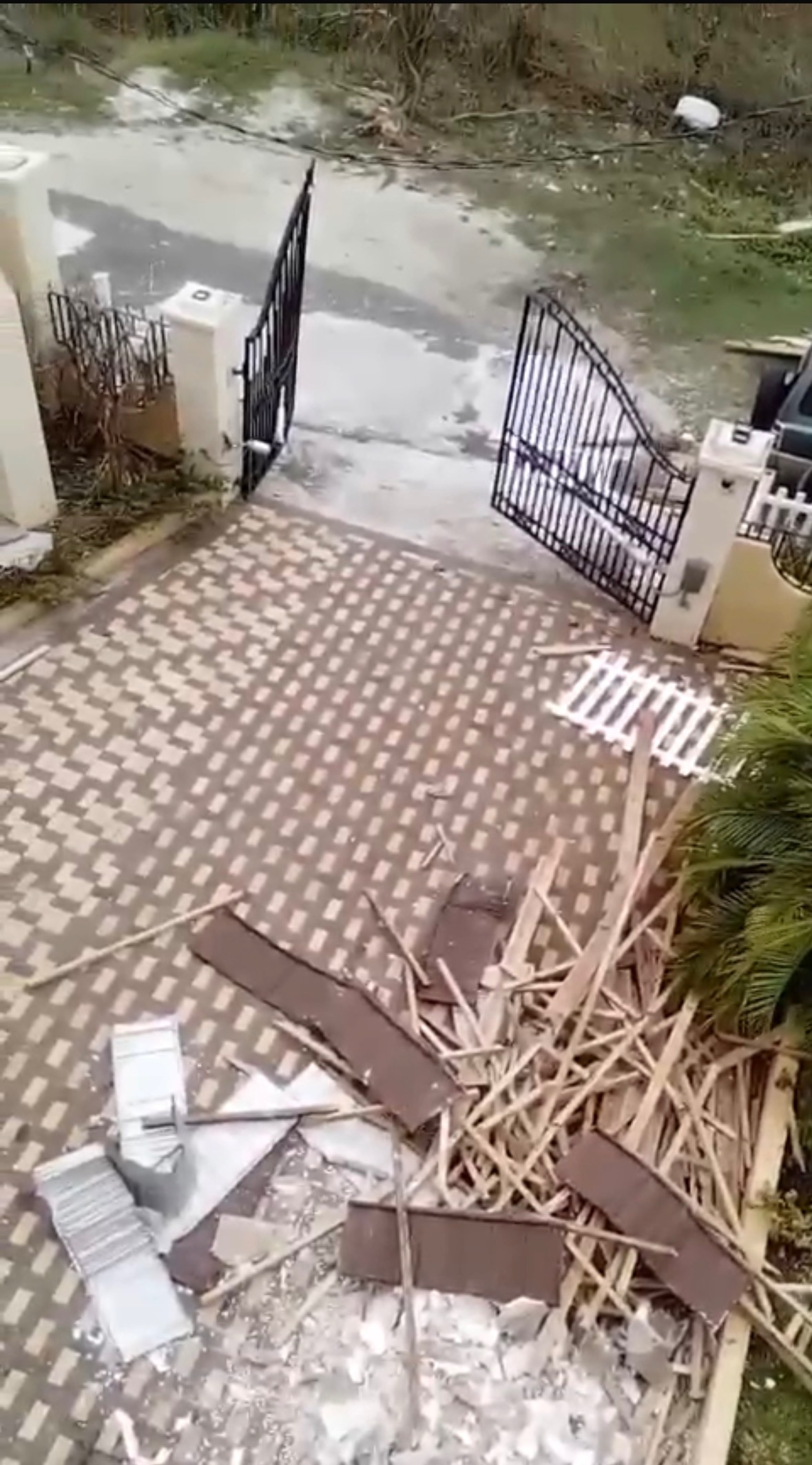 Help Marvette rebuild after hurricane Melissa campaign photo, 6 of 8