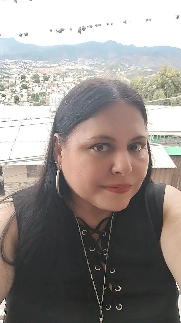 Donate to Adriana's Critical Recovery campaign photo, 4 of 5
