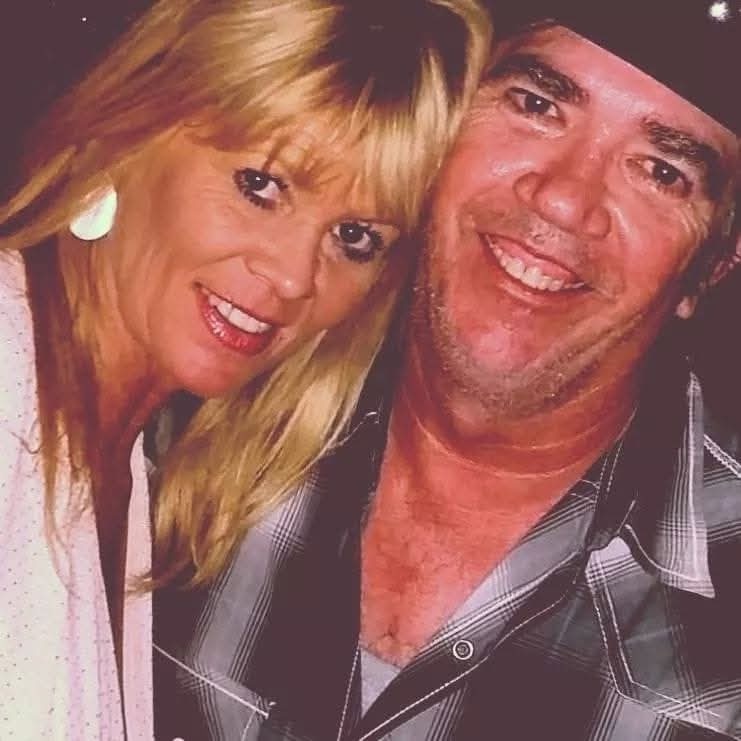 Please help Tawna Hatfield with bills and medical expenses! campaign photo, 4 of 6