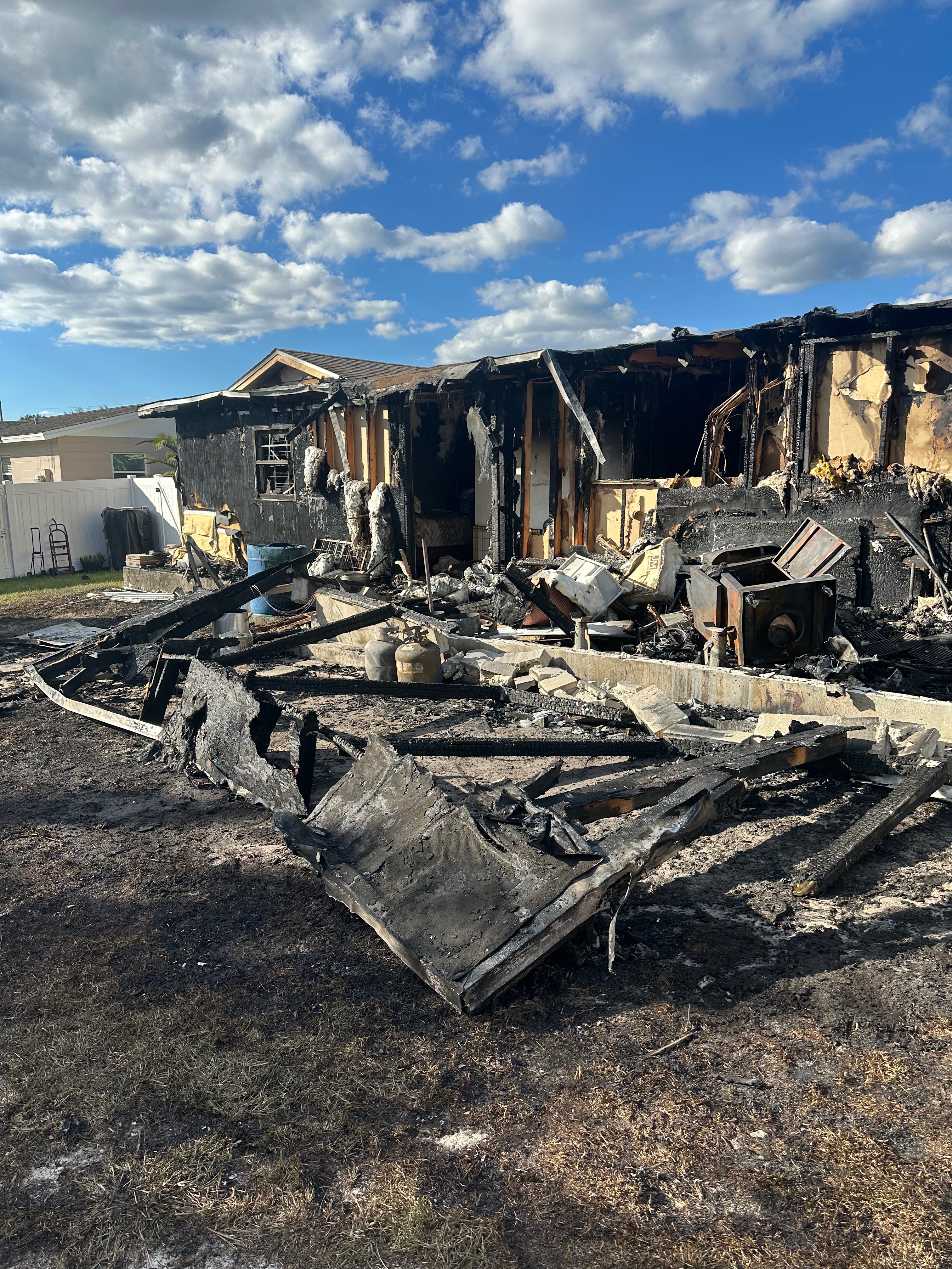 Support Elderly Couple After House Explosion campaign photo, 5 of 8