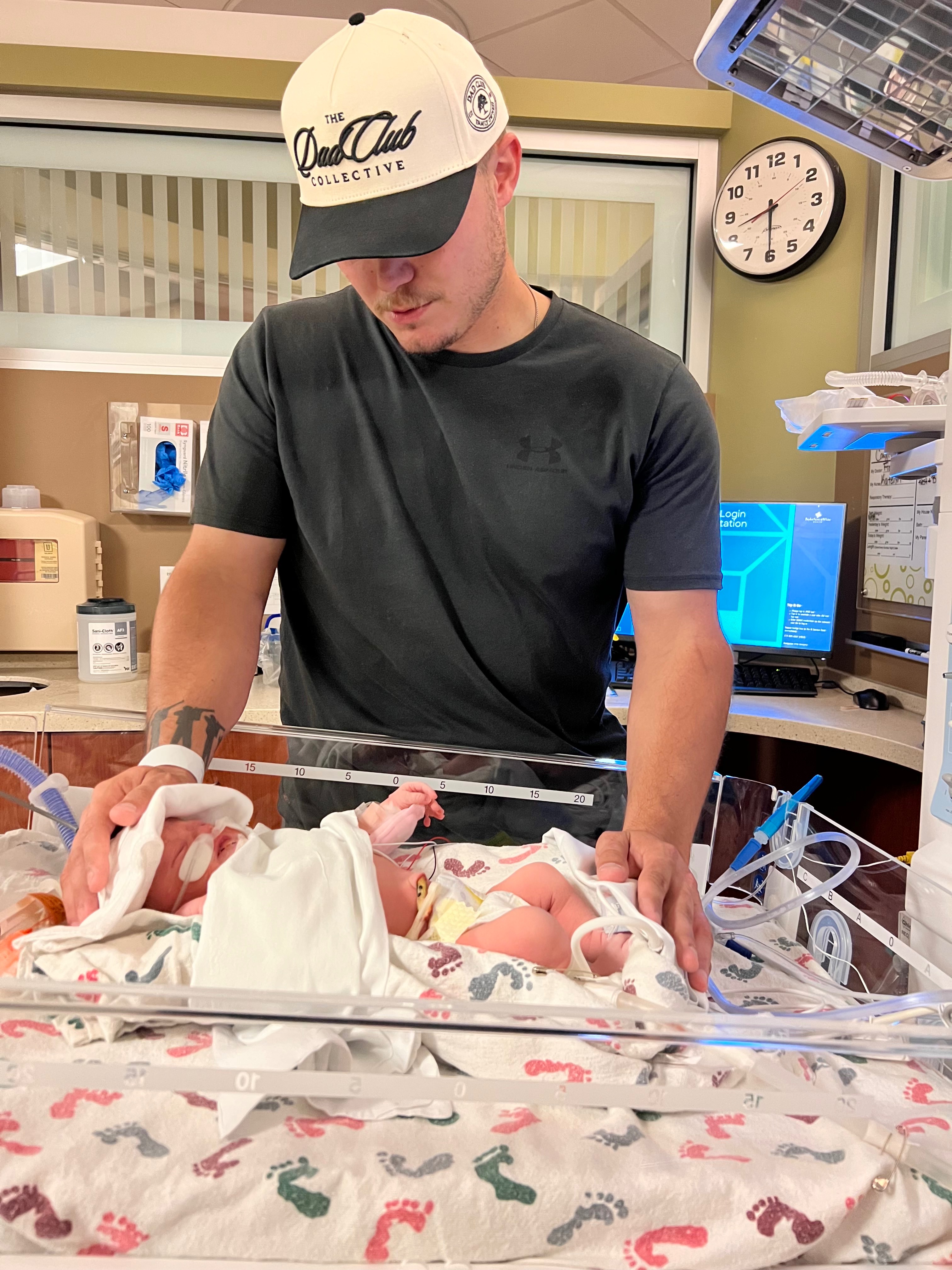 Support Dustin's Family During NICU Journey campaign photo, 2 of 6