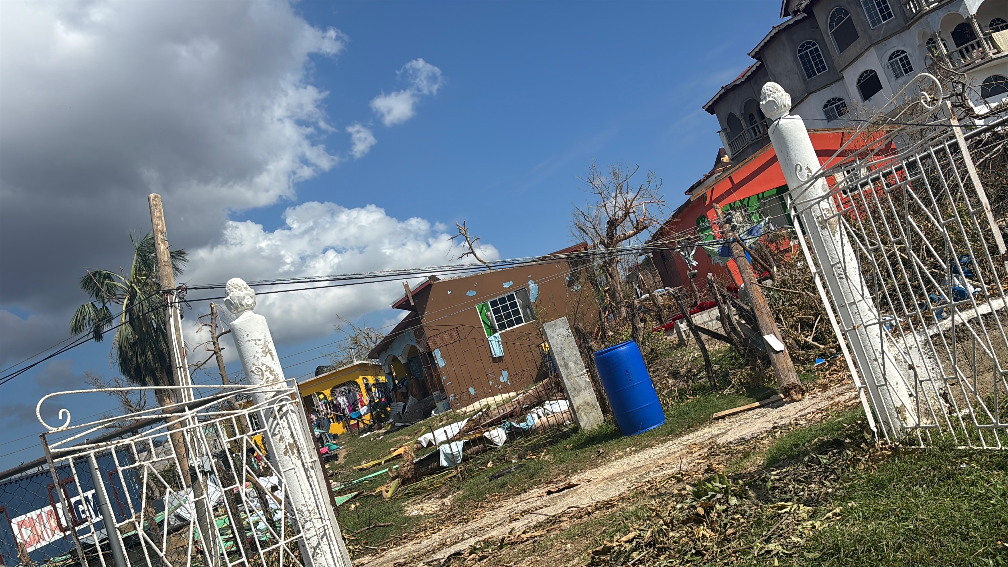Support Kayon Dale and Community's Hurricane Recovery campaign photo, 2 of 8