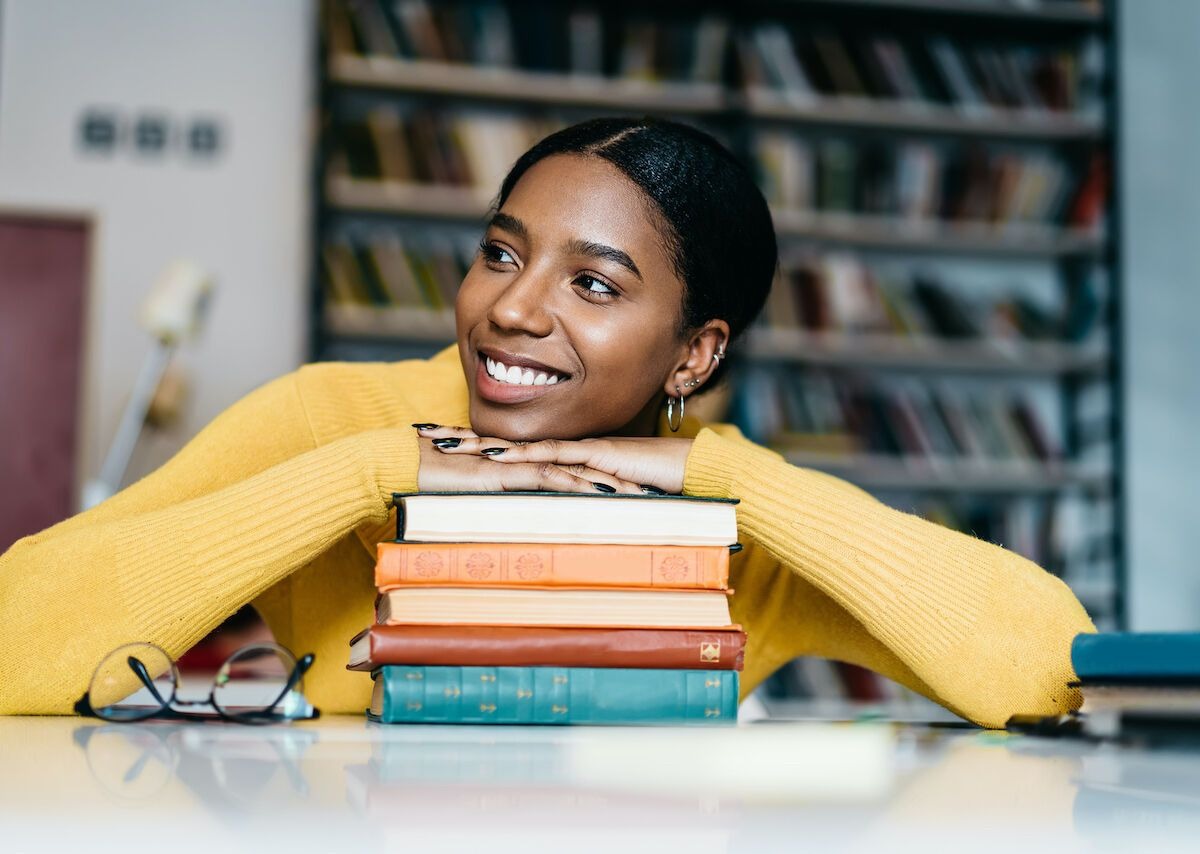 Donate ESL Books for Pittsburgh Immigrants campaign photo, 2 of 5