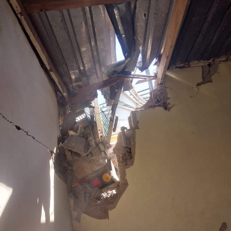 Help Kemisha's Family Rebuild After Category 5 Hurricane campaign photo, 4 of 5