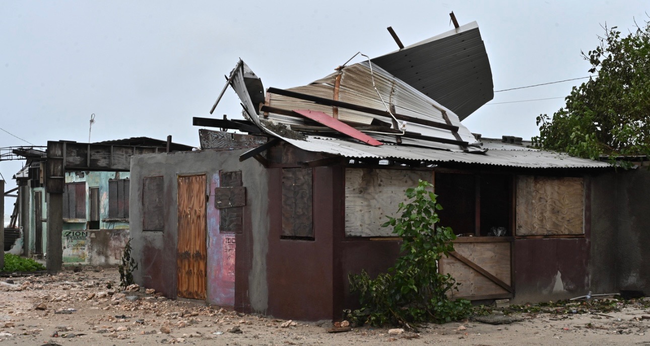 Donate to Neilo's Hurricane Recovery Mission campaign photo, 2 of 7