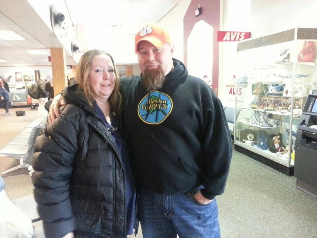 Assist with Elayne Azizeh's Cremation Service campaign photo, 2 of 4
