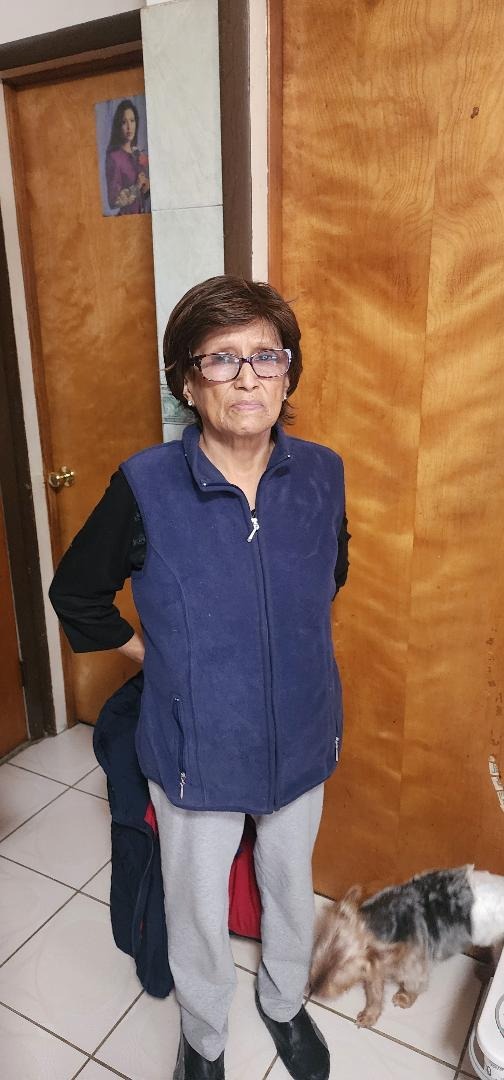 Support Blanca's Battle Against Breast Cancer campaign photo, 4 of 5
