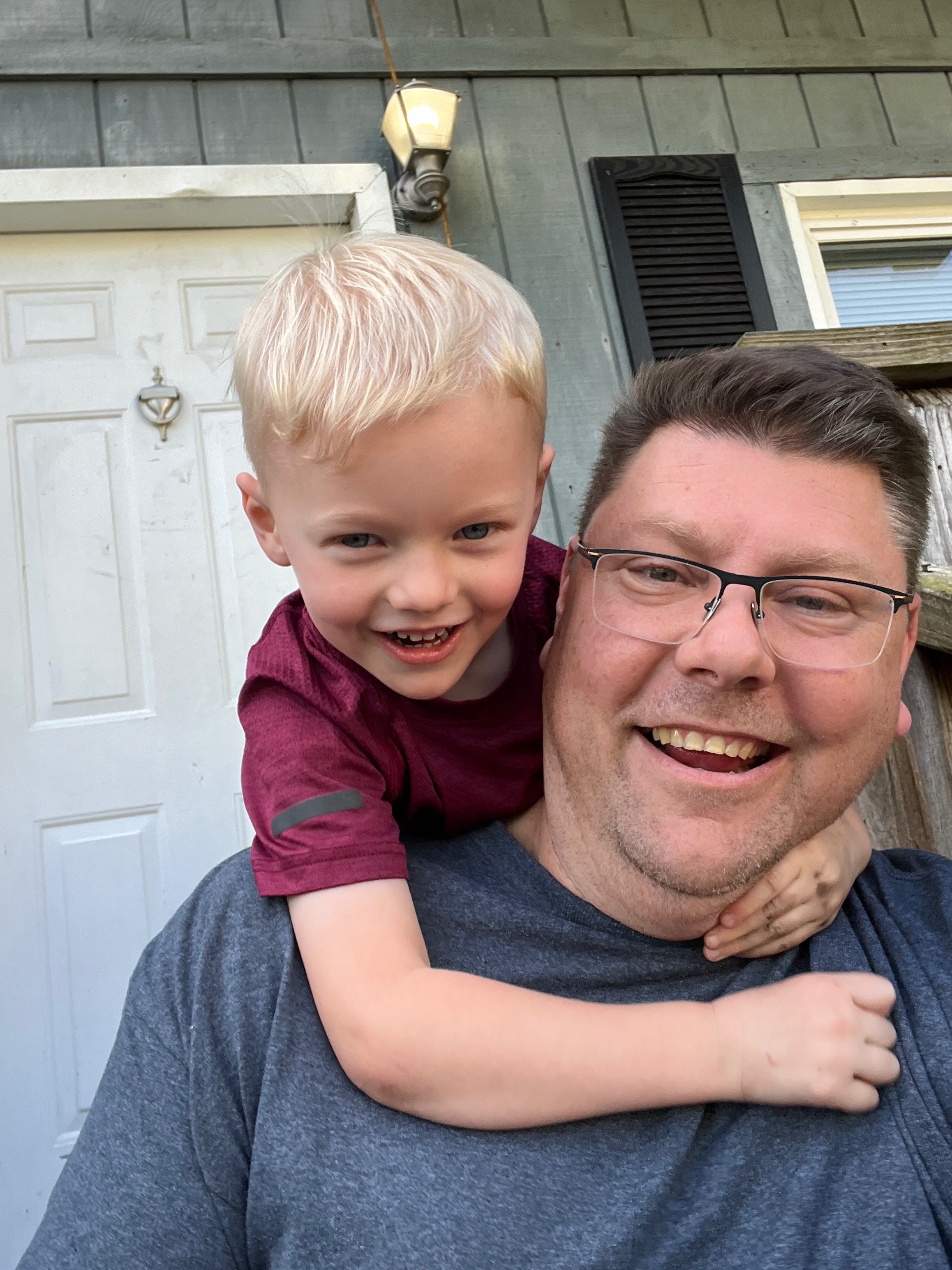 Support Shawn's Fight for His Children's Future campaign photo, 2 of 7