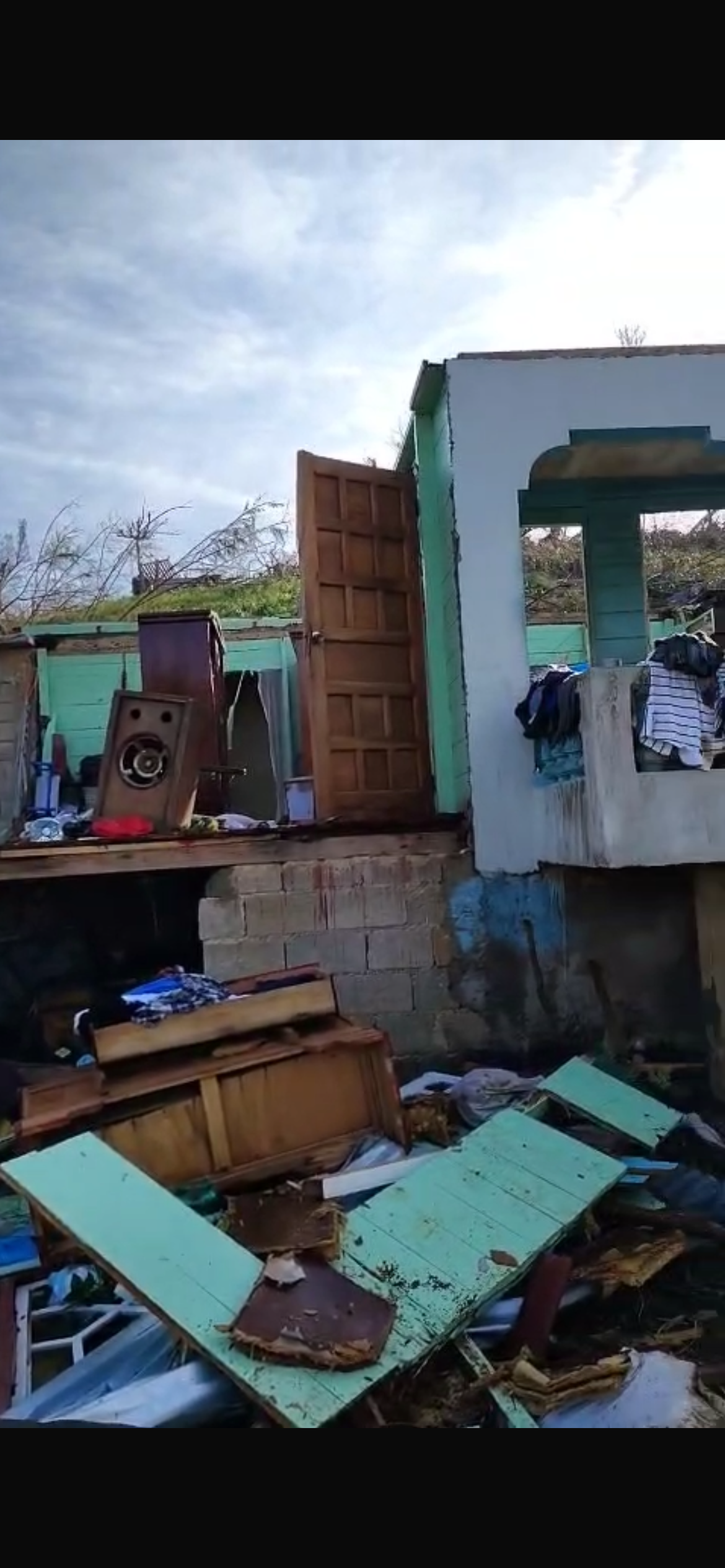 Support Oshane Smith's Efforts to Rebuild After Disaster campaign photo, 4 of 7