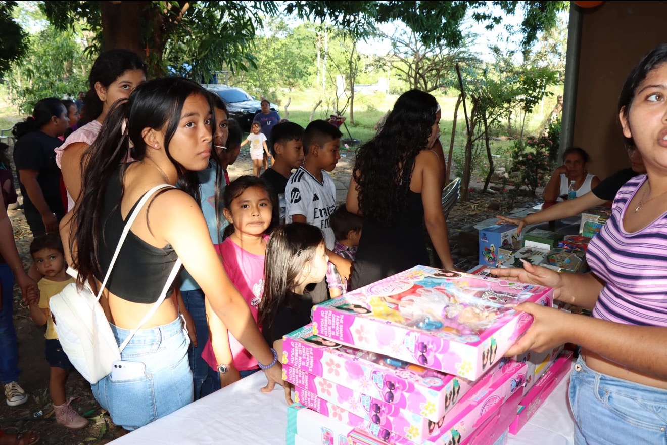 4th Annual Toy Drive for Kids in El Salvador campaign photo, 4 of 8