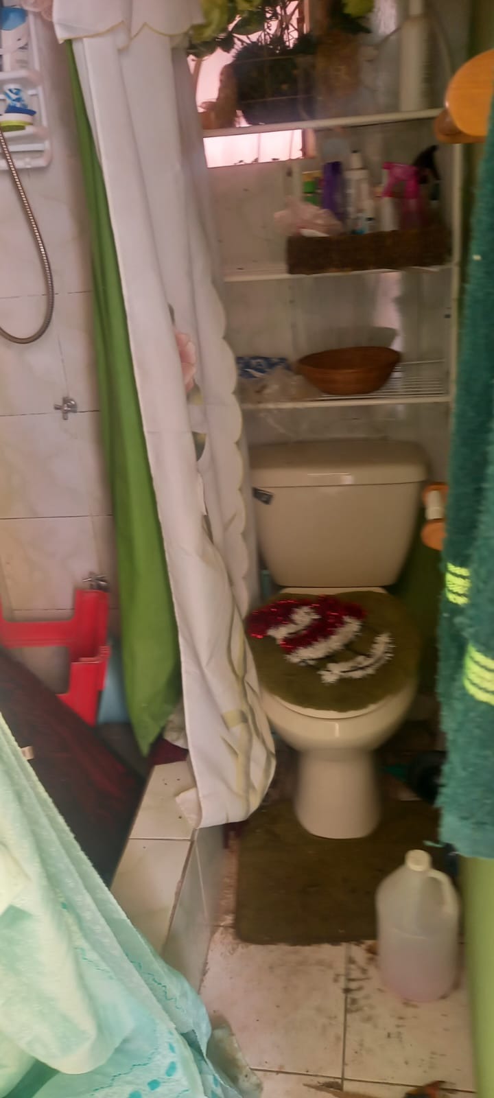 Rebuild Jadae's Family Home After Hurricane campaign photo, 6 of 8