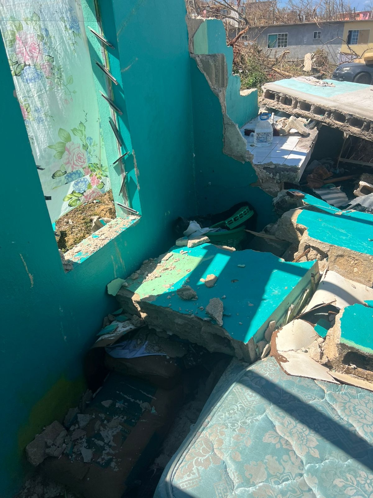 Help Leighmari & Devonae Rebuild After Hurricane campaign photo, 4 of 8