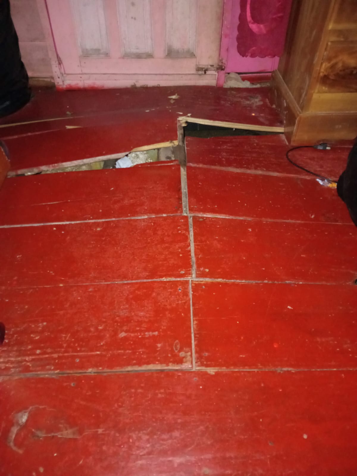 Help Aneshia Rebuild Her Home After Hurricane campaign photo, 2 of 8