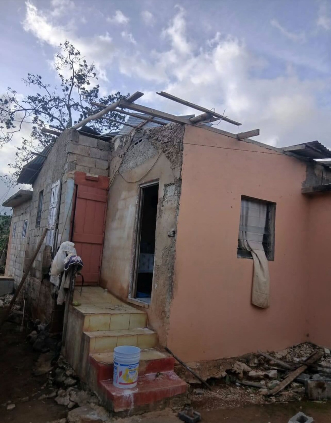 Help Homeless and Hungry Families in Jamaica campaign photo, 4 of 5