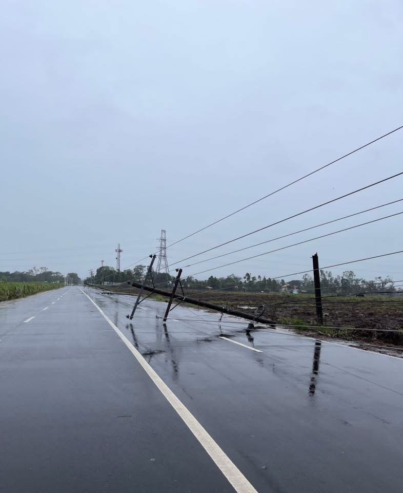 Support Visayas Families Devastated by Typhoon campaign photo, 5 of 7