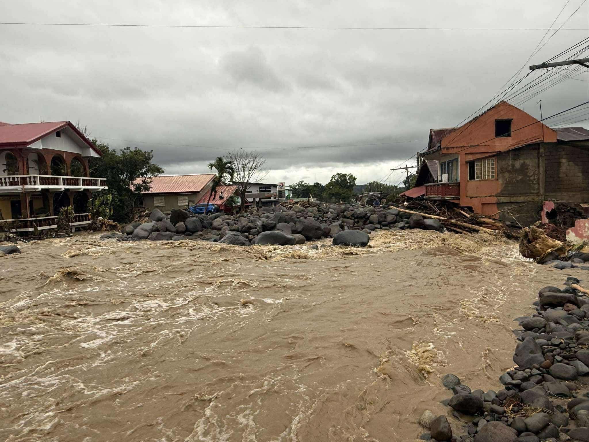 Homes Gone, No food, No water, Urgent Relief needed,Help! campaign photo, 4 of 8