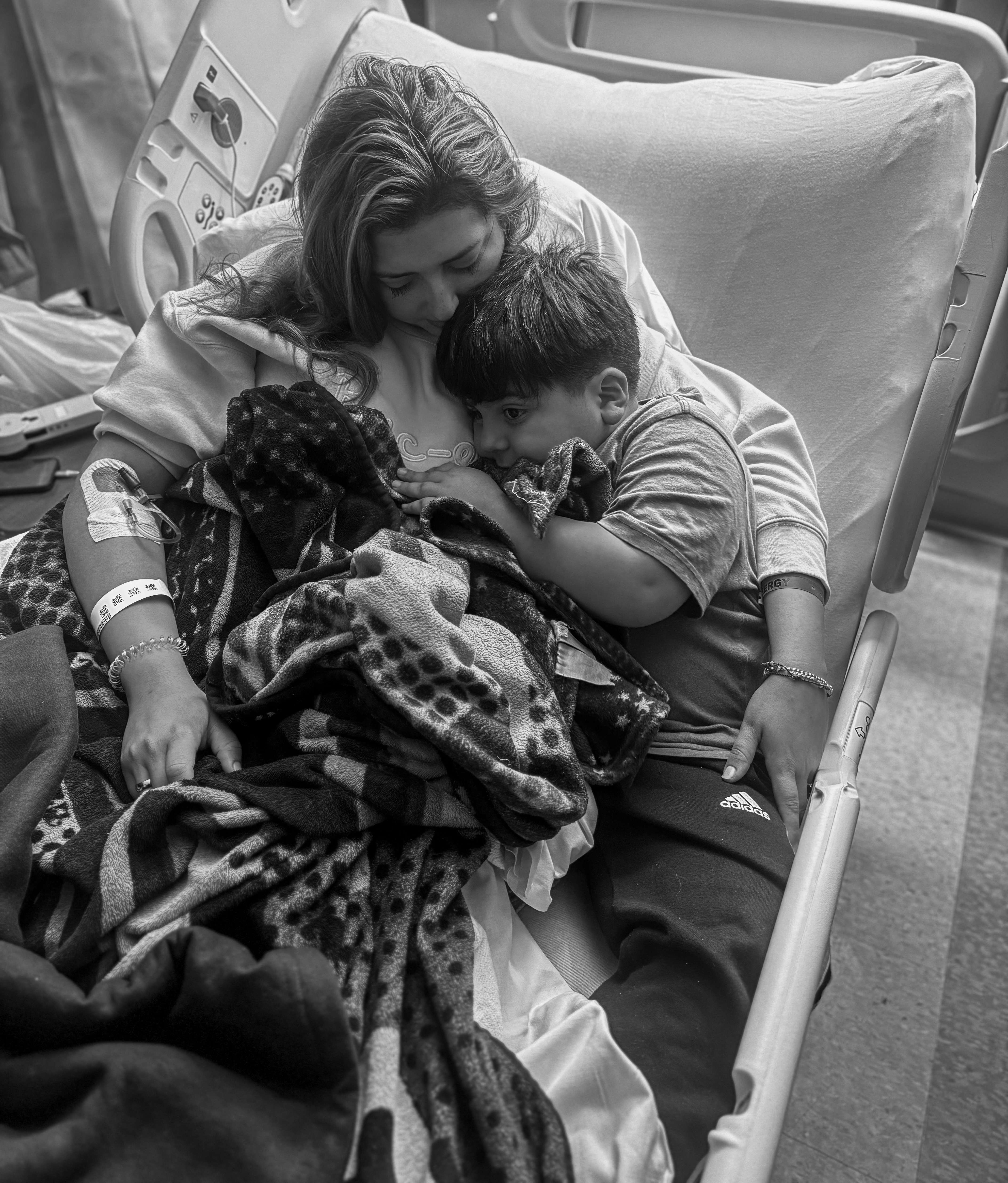 Help the Rodriguez Family Through This Tough Time campaign photo, 2 of 6