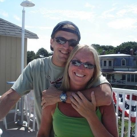 Support a Memorial Bench & Pilots N’ Paws for Fredd Baber campaign photo, 4 of 8