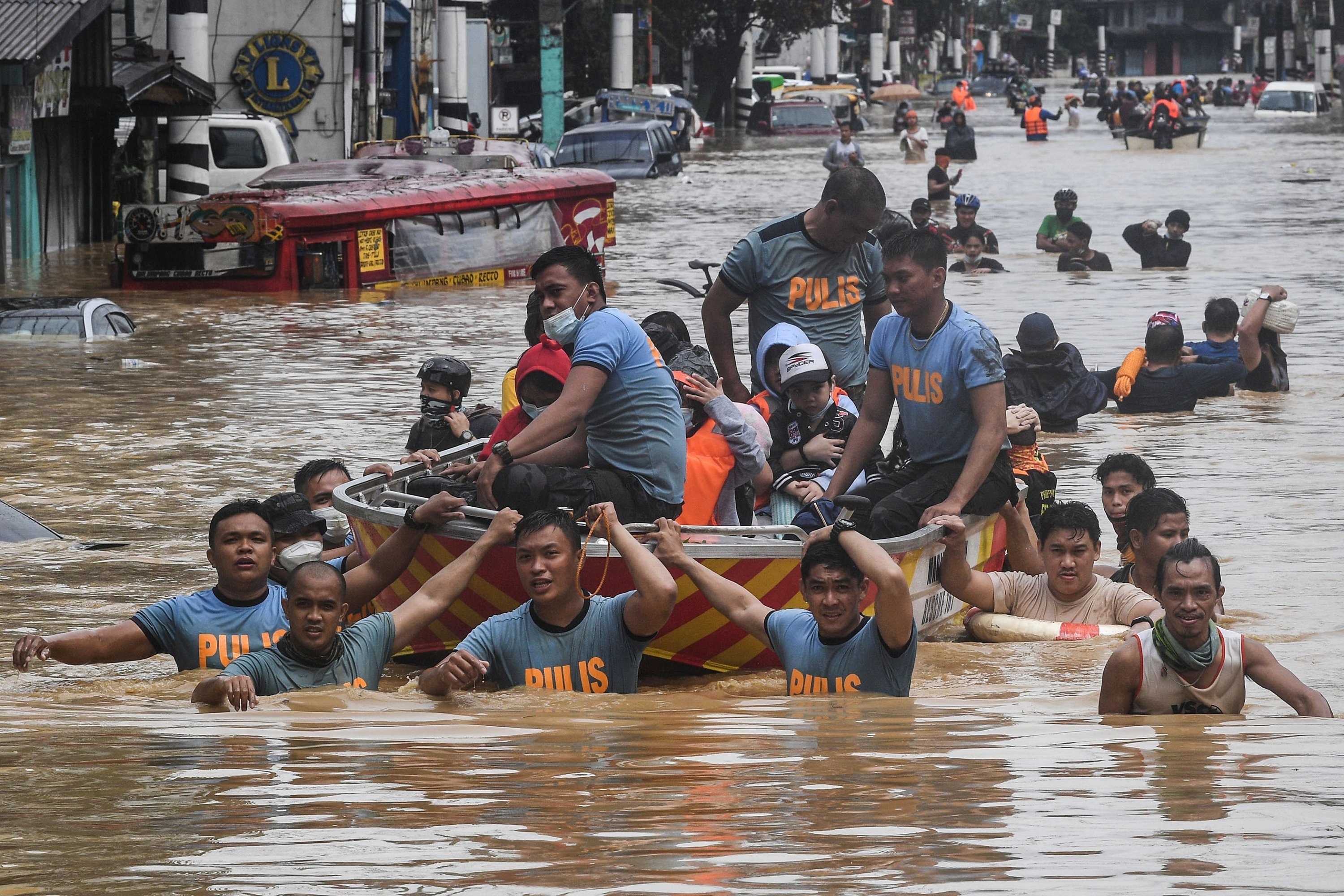 Support: Earthquake and Typhoon Relief campaign photo, 5 of 7