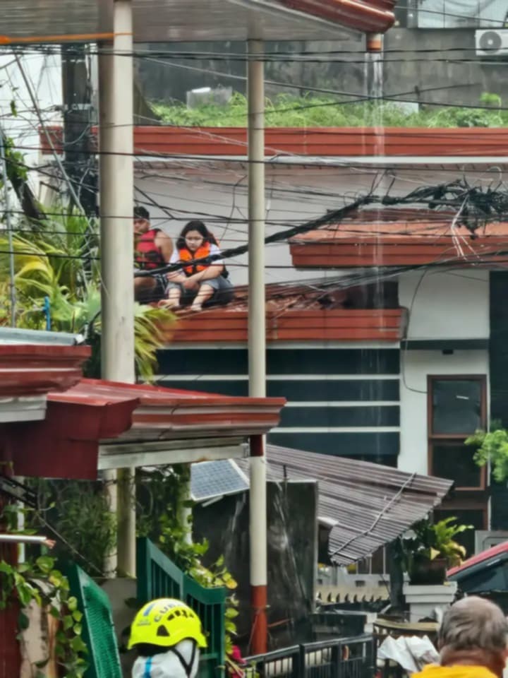 Help Cebu Rebuild After Typhoon Tino ( Kalmaegi) campaign photo, 2 of 8