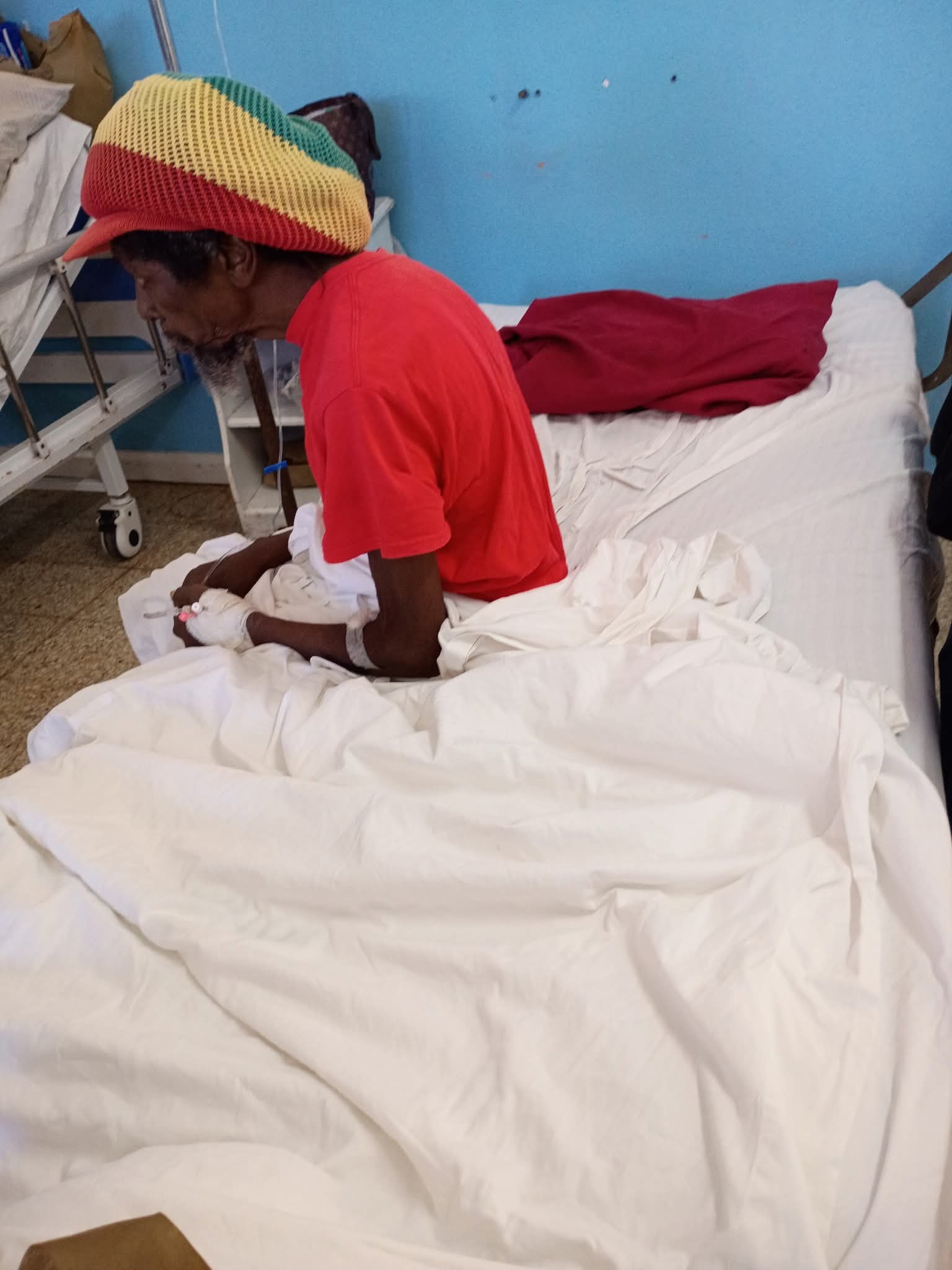 Support Mama Saray & Ical After Hurricane Melissa campaign photo, 5 of 8