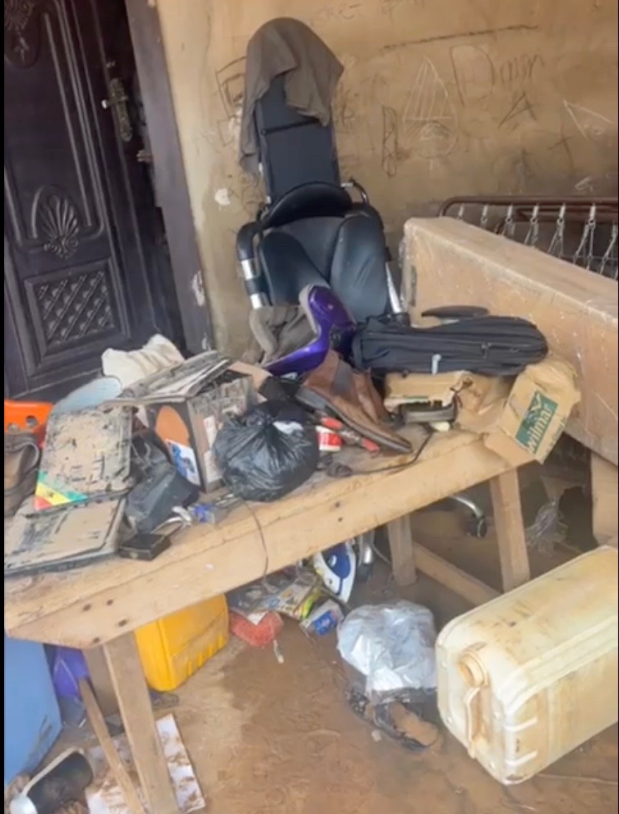Floods Stole Faiza’s Livelihood: Help Her Keep Filming campaign photo, 2 of 8