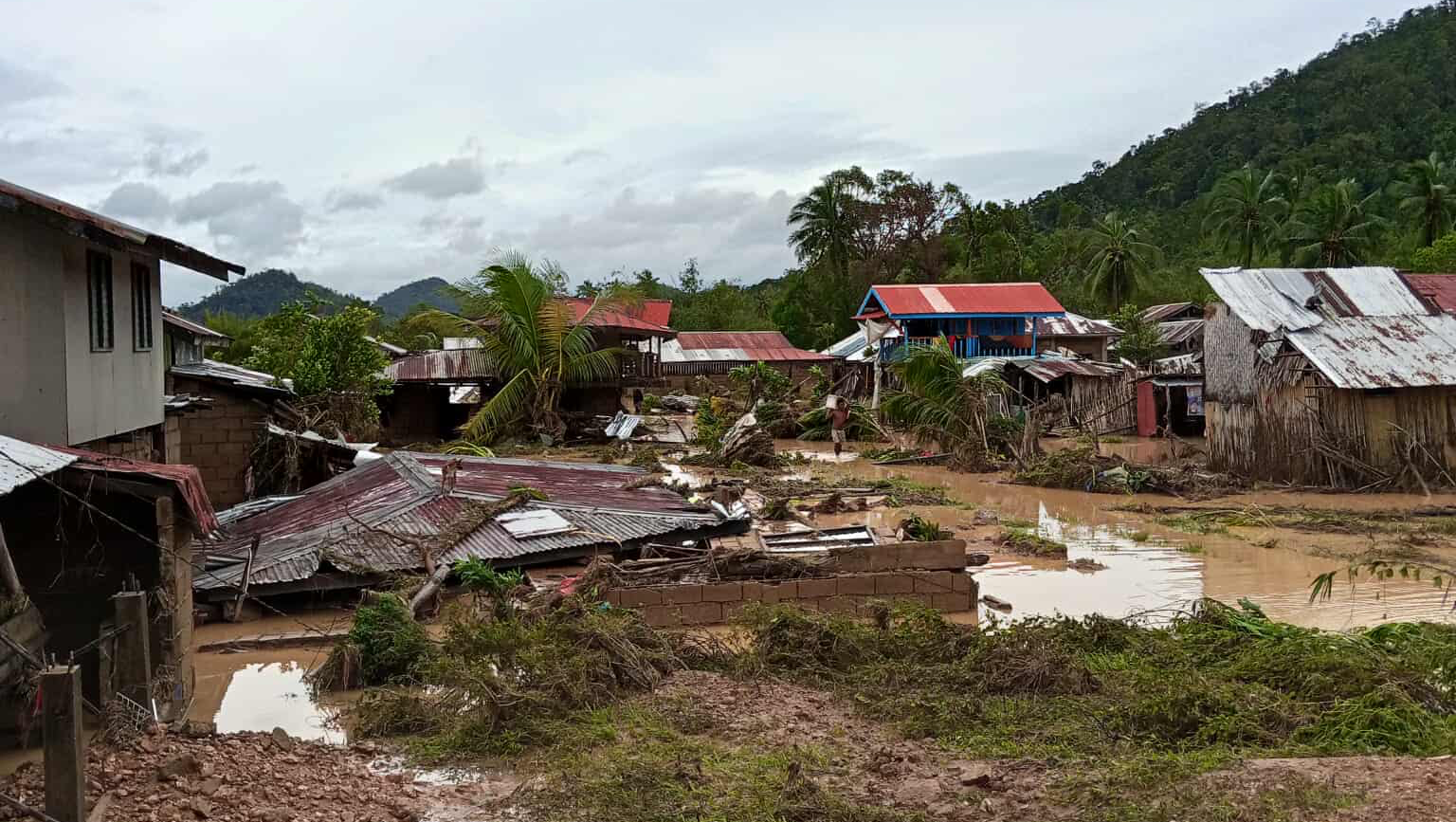 Typhoon destruction in Taytay, Philippines photo
