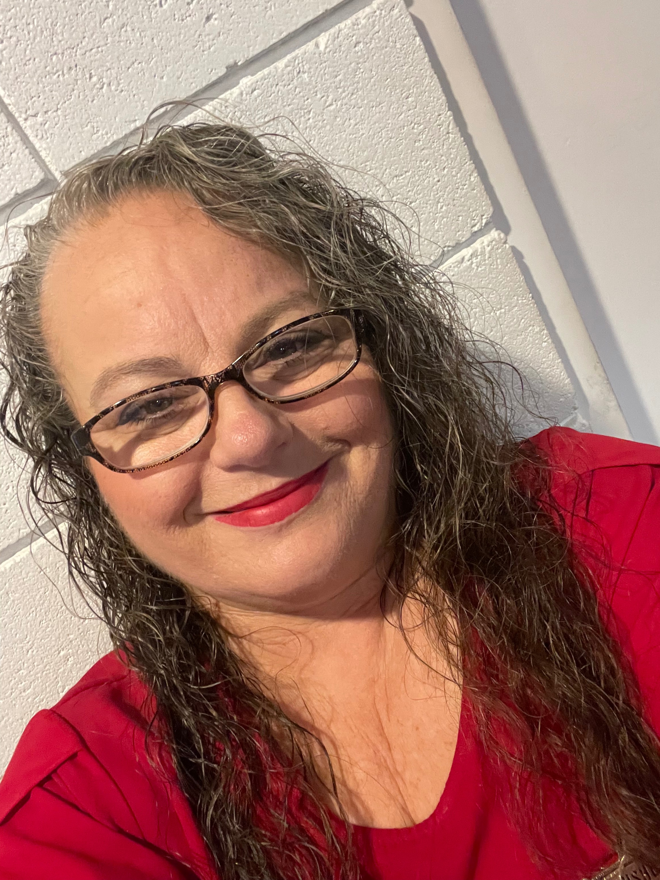Please help with Michelle’s medical & living costs campaign photo, 2 of 5