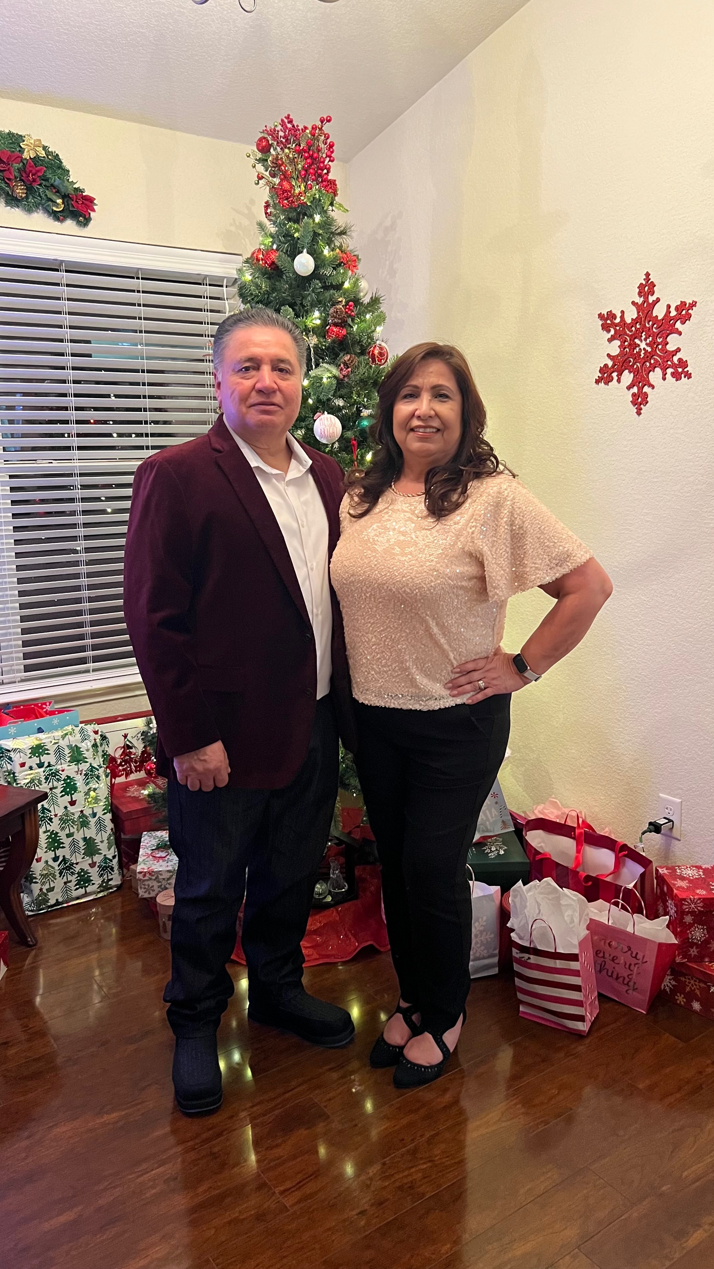 Help Lydia Castillo Fight Stage 4 Gallbladder Cancer campaign photo, 2 of 4