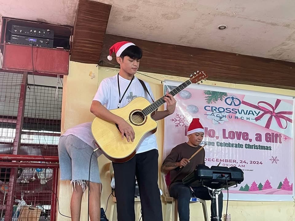 Bring Christmas Joy to Sta. Cruz PH Families campaign photo, 2 of 8