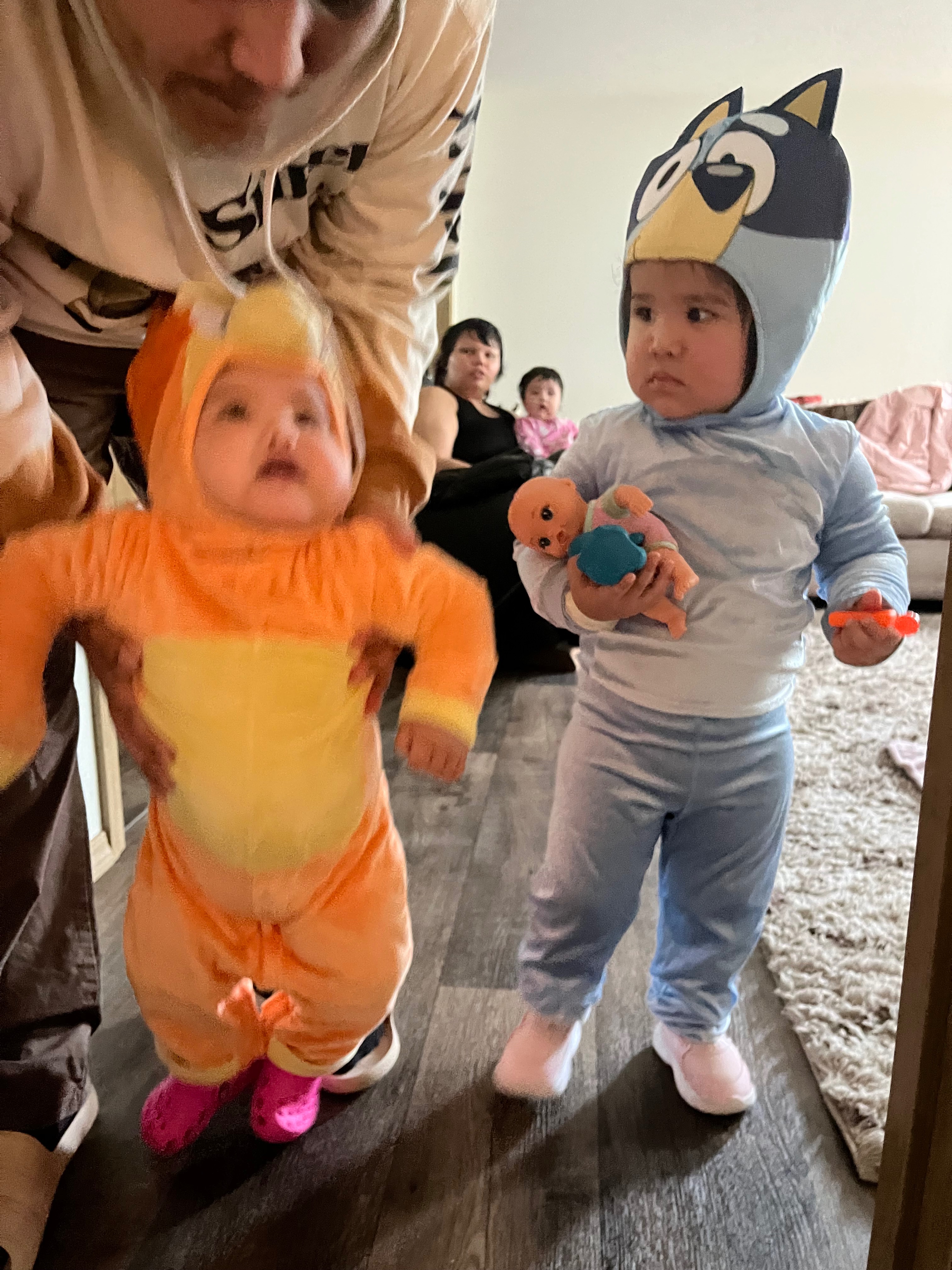Help Cassandra and Family Through Cancer Fight campaign photo, 4 of 8