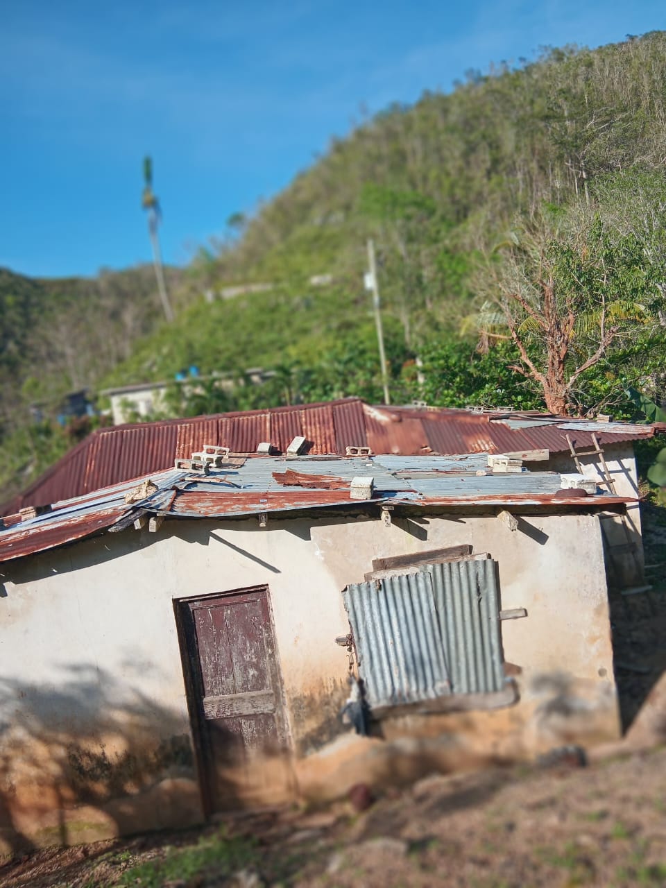 Support Shirmane's Family in Hurricane Recovery campaign photo, 4 of 6