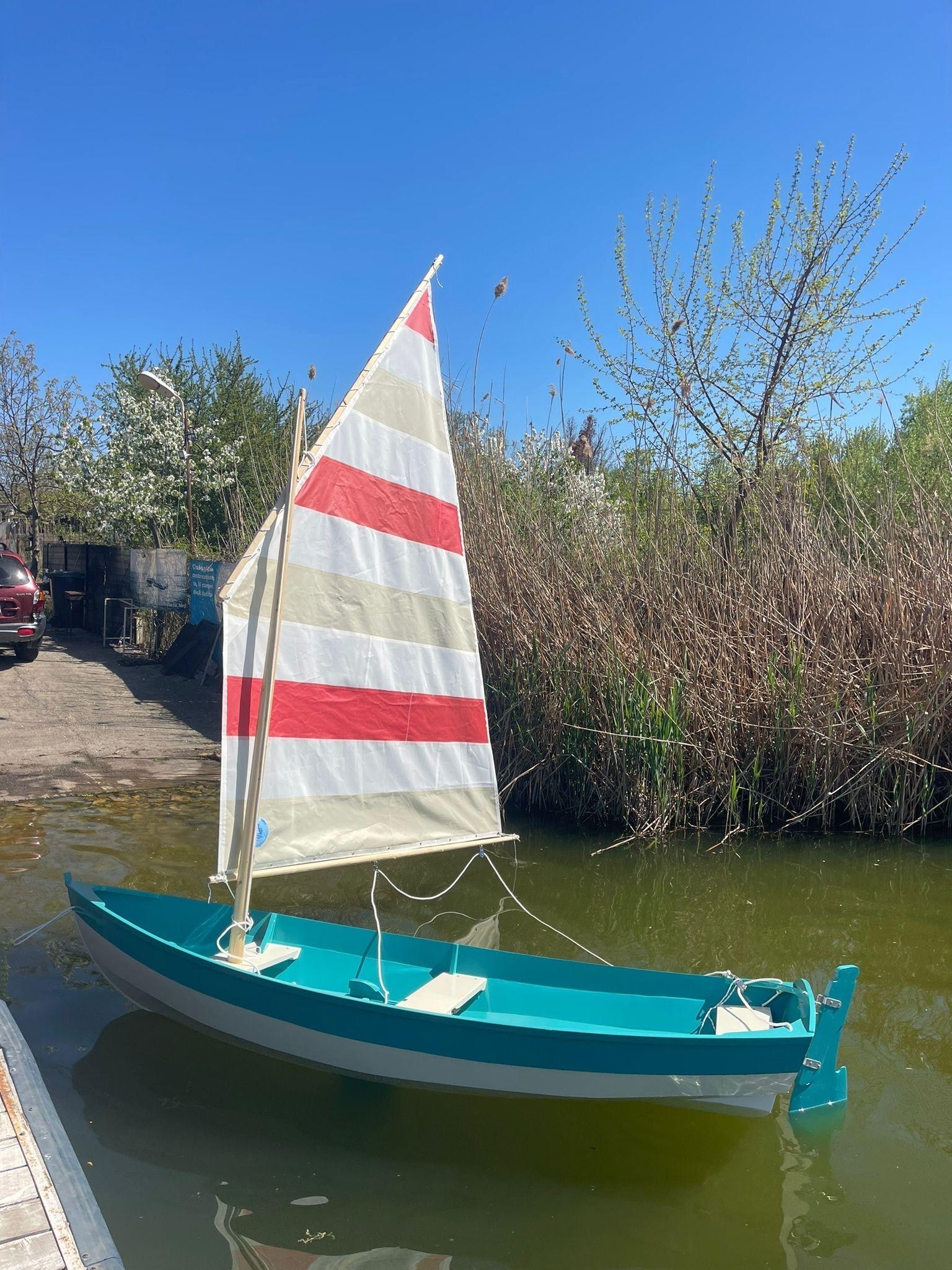 Building a Sailboat - Print your name on the sail campaign photo, 5 of 8
