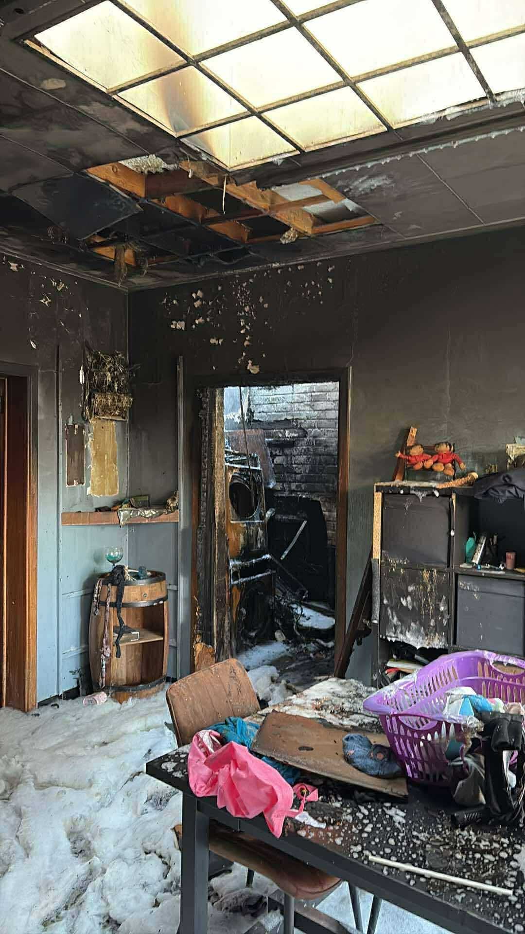 Alles verloren door woningbrand campaign photo, 6 of 7