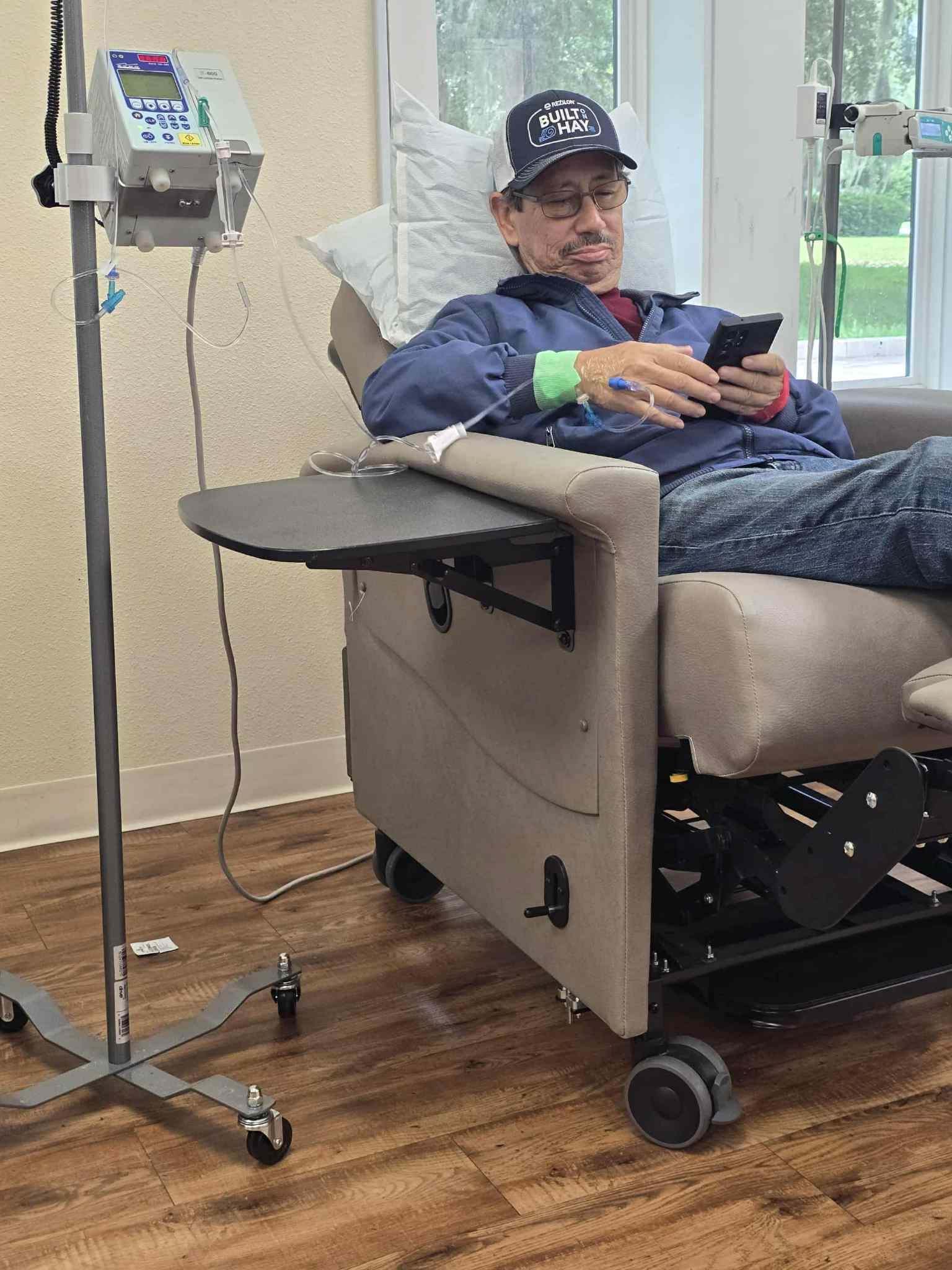 Help my dad defeat cancer and support his family campaign photo, 4 of 7