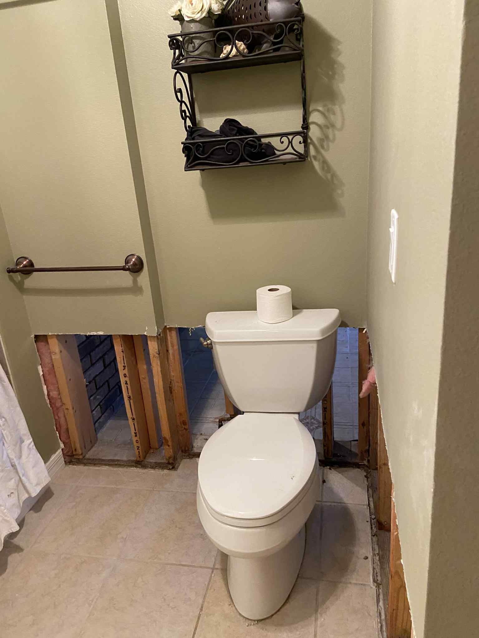 Help the Crews Family Rebuild After Eustis Flash Flood campaign photo, 5 of 8