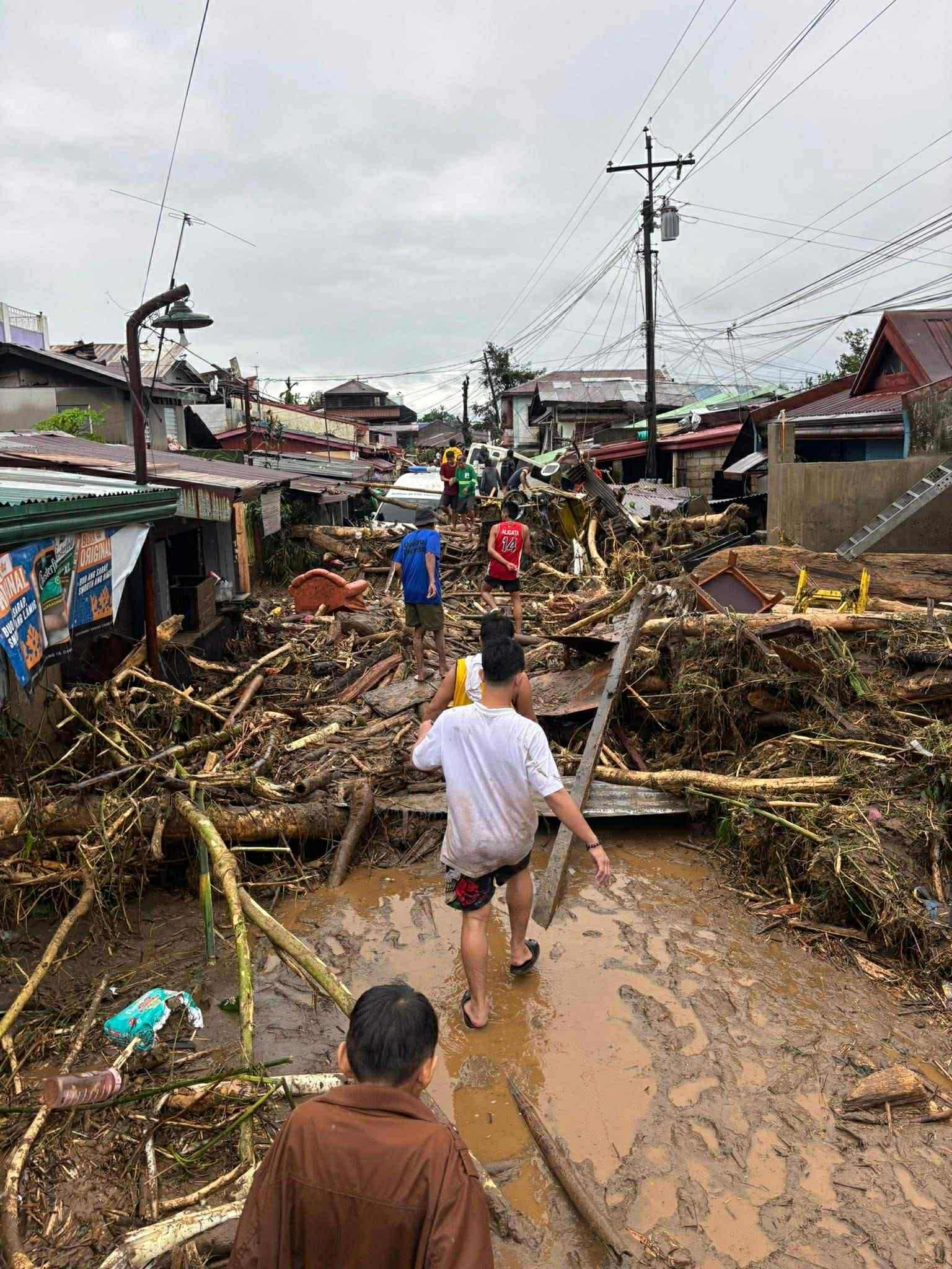 Emeregency Relief Needed for Those Affected by the Typhon campaign photo, 6 of 7